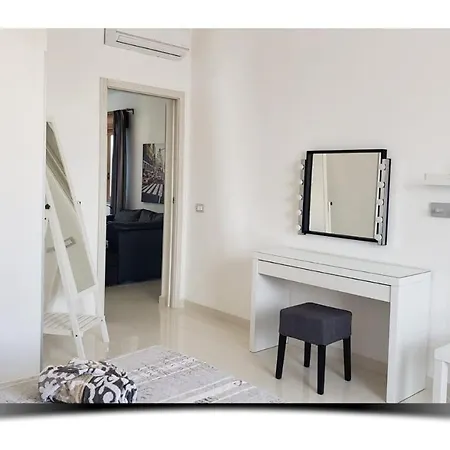 Donna Lucia Apartmán *